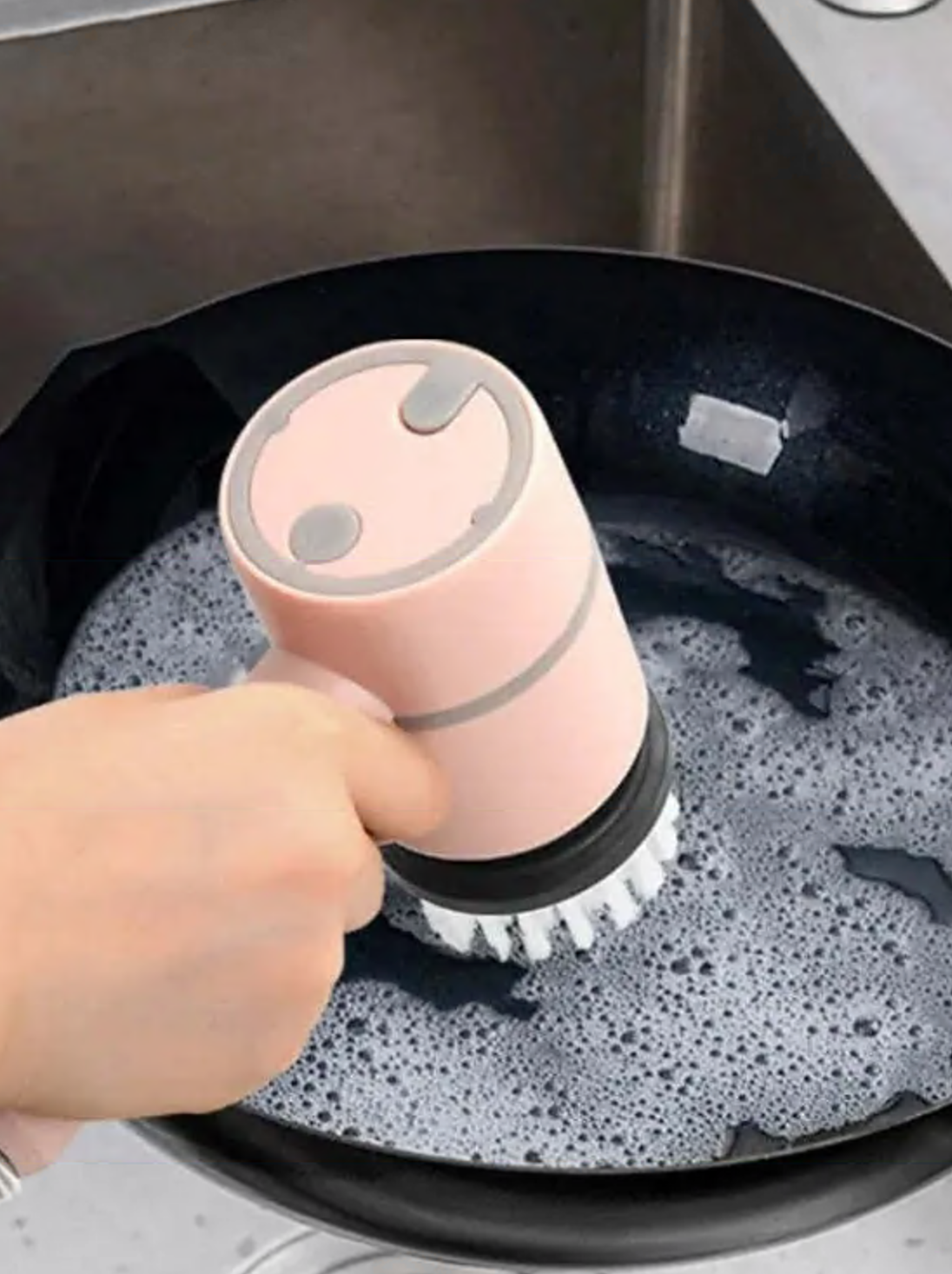 Handheld Powered Scrubbing Tool — view 4